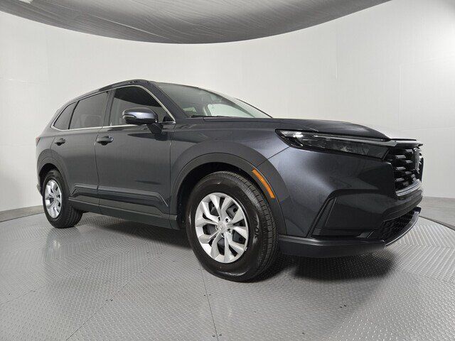 2026 Honda CR-V 2WD LX — photo 1 of 7