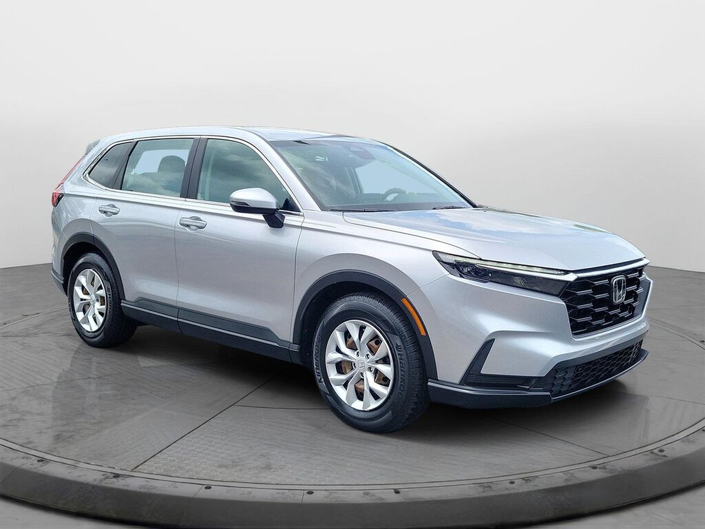 2024 Honda CR-V LX — photo 1 of 13