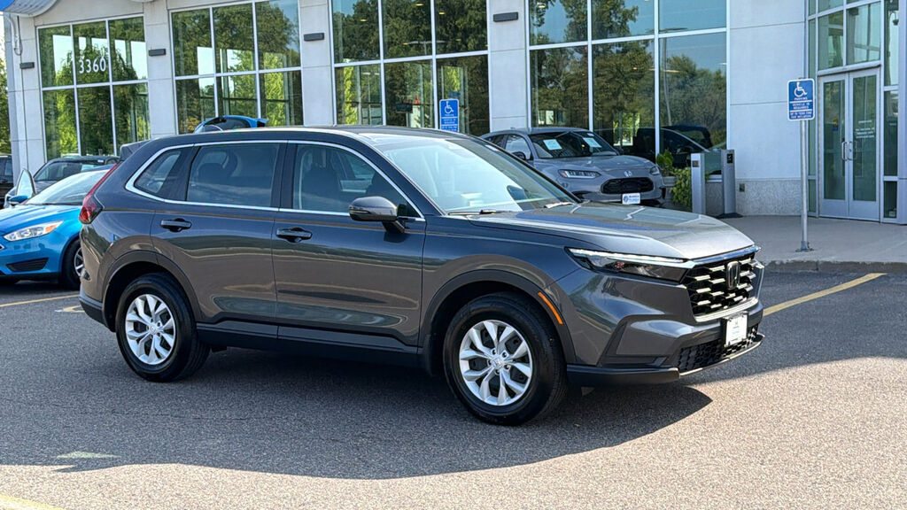 2024 Honda CR-V 1.5T AWD LX — photo 1 of 7