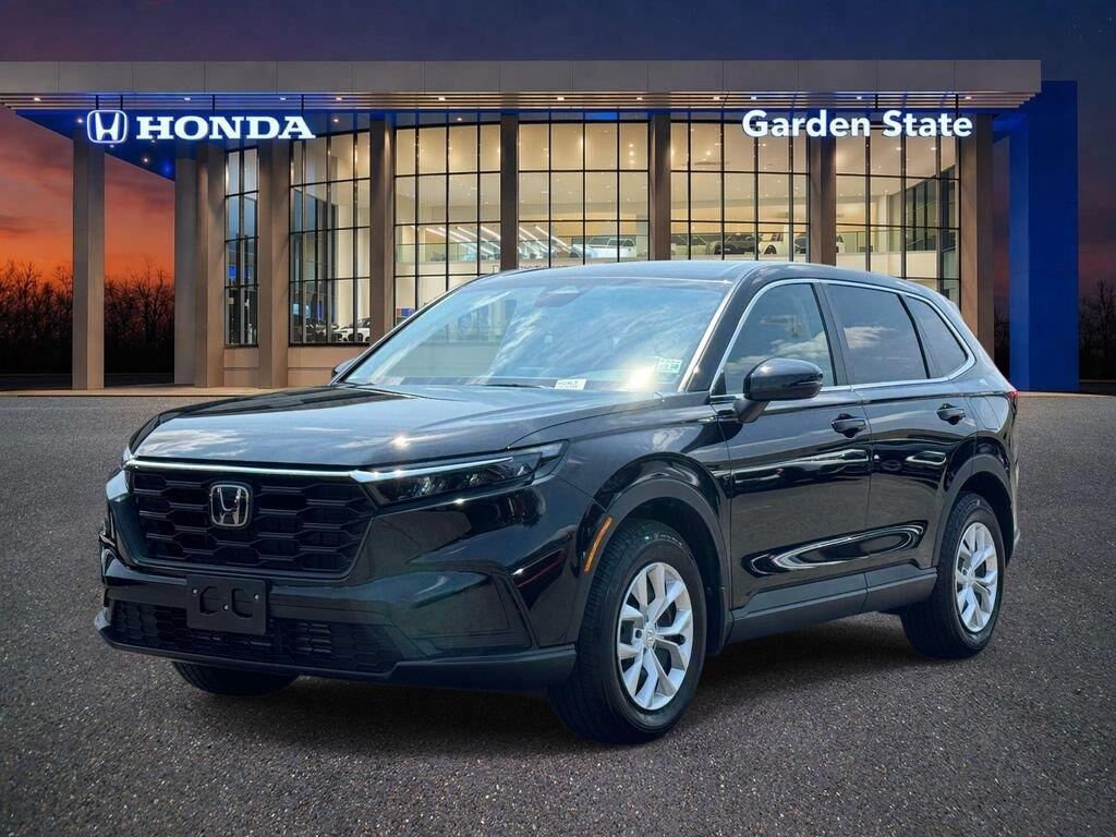 2025 Honda CR-V LX — photo 1 of 13