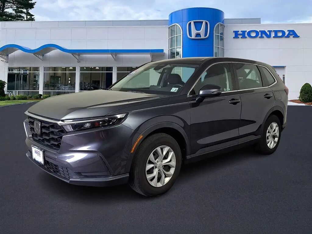 2024 Honda CR-V LX — photo 1 of 13
