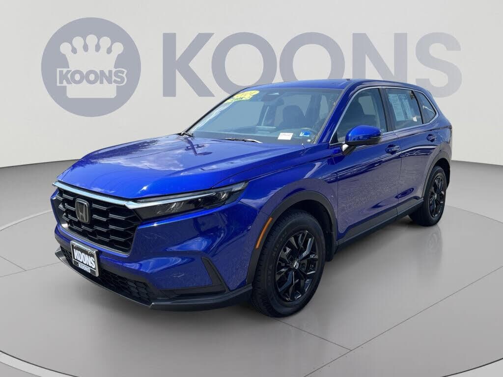 2024 Honda CR-V LX — photo 1 of 5