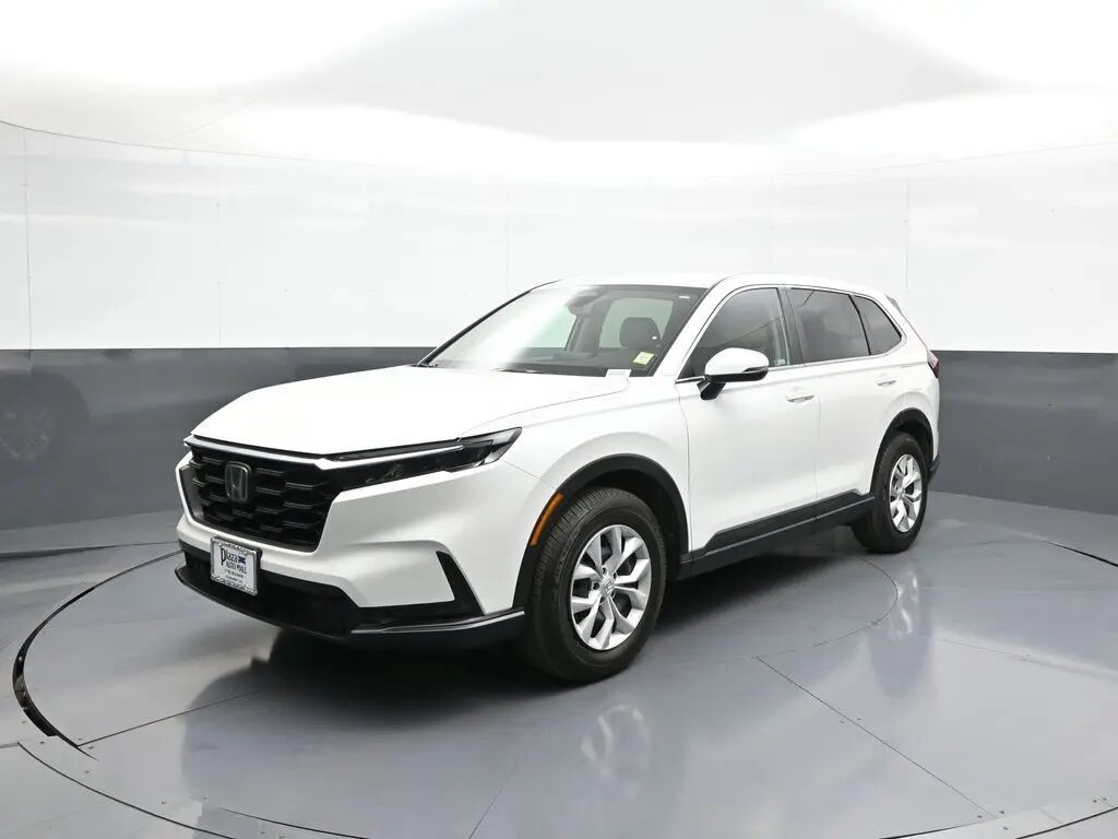 2025 Honda CR-V LX — photo 1 of 12