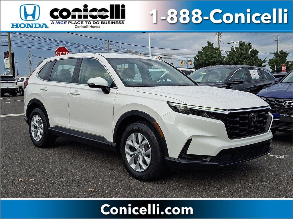 2024 Honda CR-V LX — photo 1 of 13
