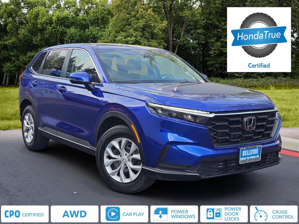 2025 Honda CR-V LX — photo 1 of 13