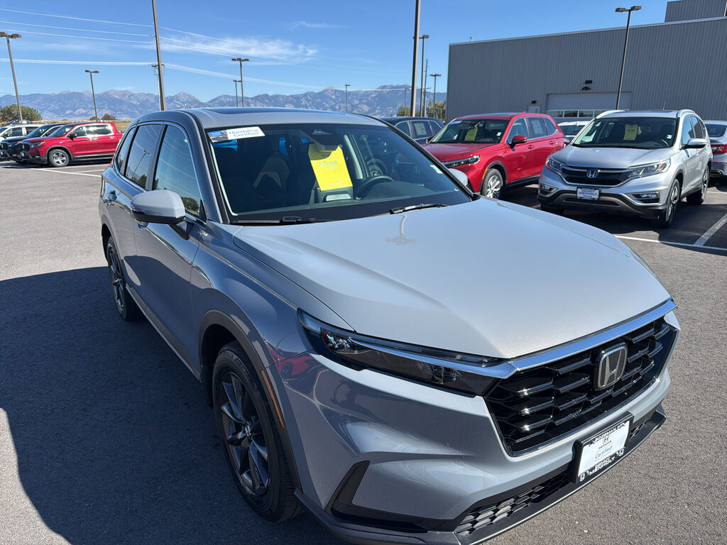 2026 Honda CR-V AWD EX — photo 1 of 7