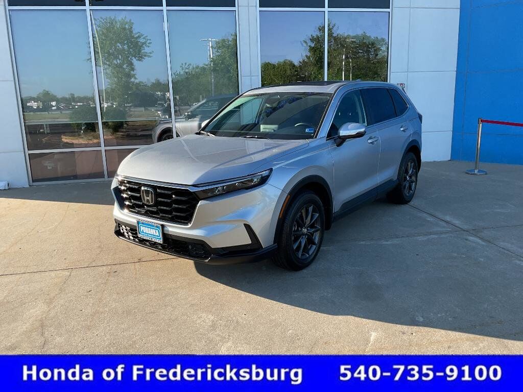 2026 Honda CR-V AWD EX-L — photo 1 of 7