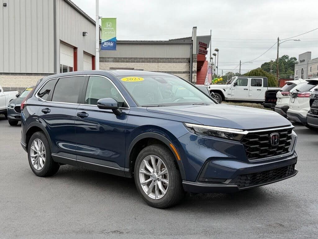 2023 Honda CR-V EX-L — photo 1 of 1