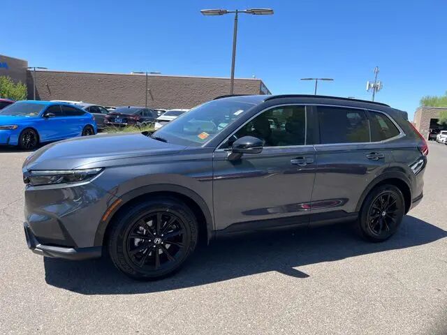 2025 Honda CR-V Hybrid Sport-L — photo 1 of 13