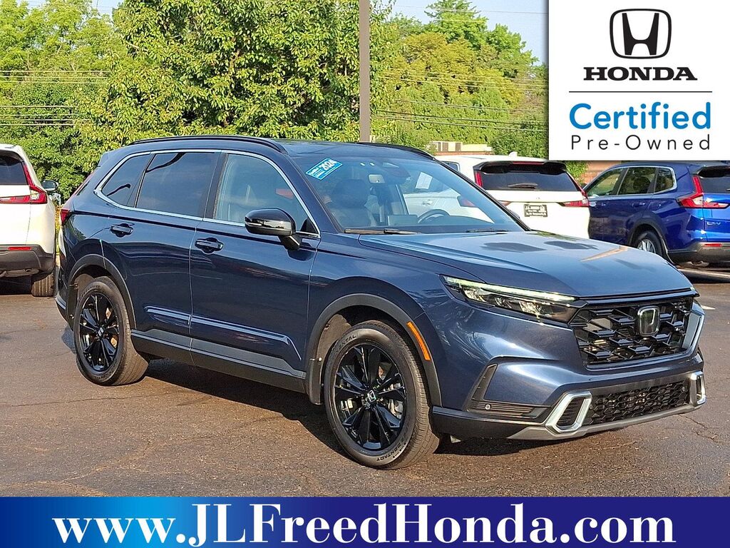 2024 Honda CR-V Hybrid Sport Touring — photo 1 of 13