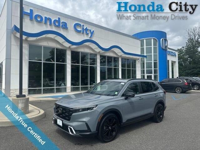 2023 Honda CR-V Hybrid Sport Touring — photo 1 of 13