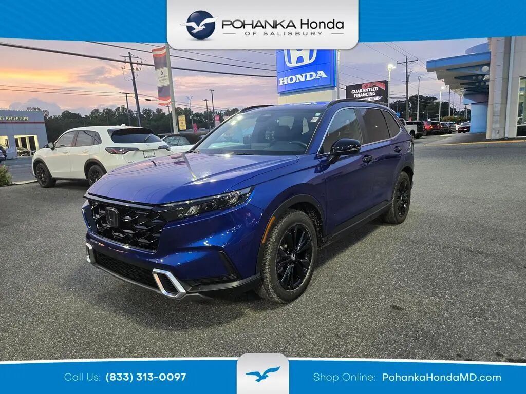 2023 Honda CR-V Hybrid Sport Touring — photo 1 of 26