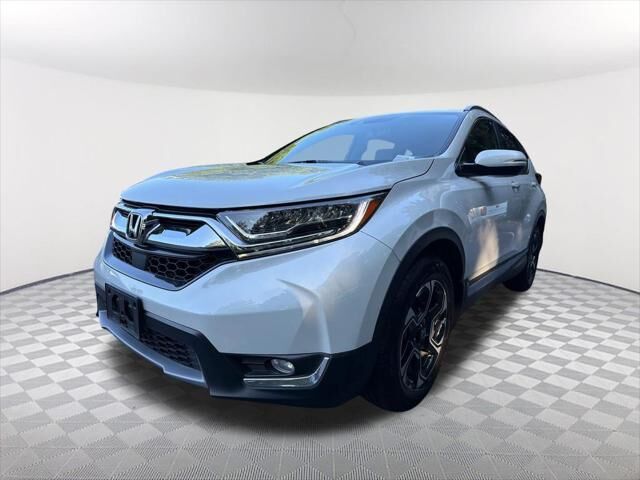 2019 Honda CR-V Touring — photo 1 of 13
