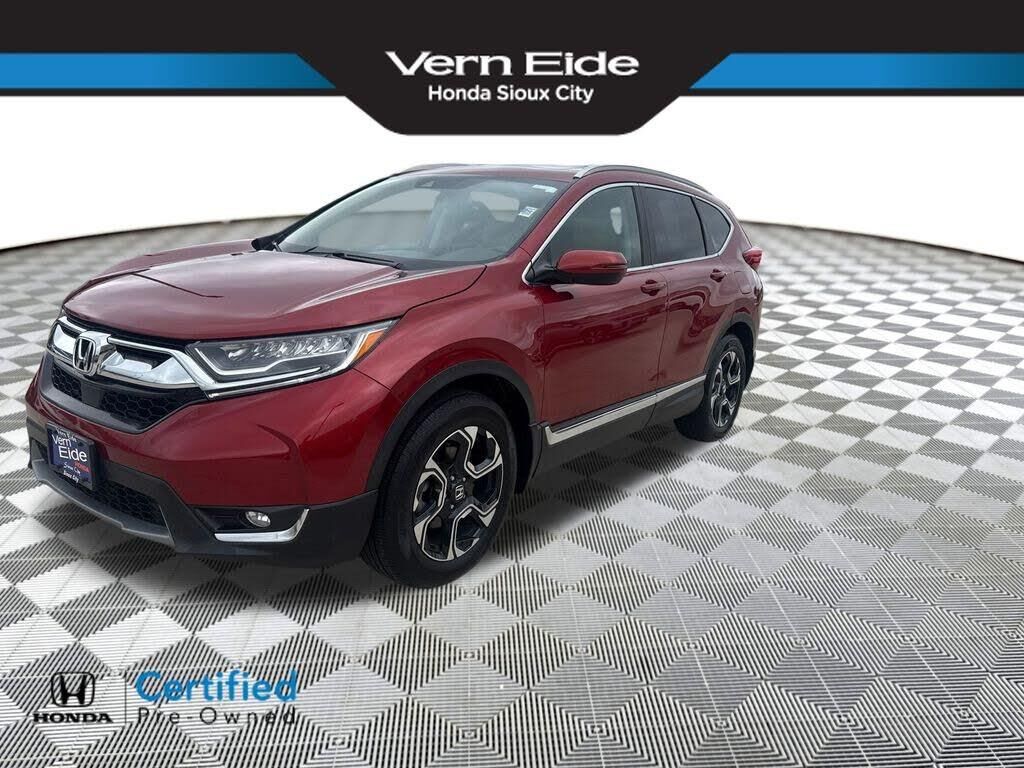 2017 Honda CR-V Touring — photo 1 of 1