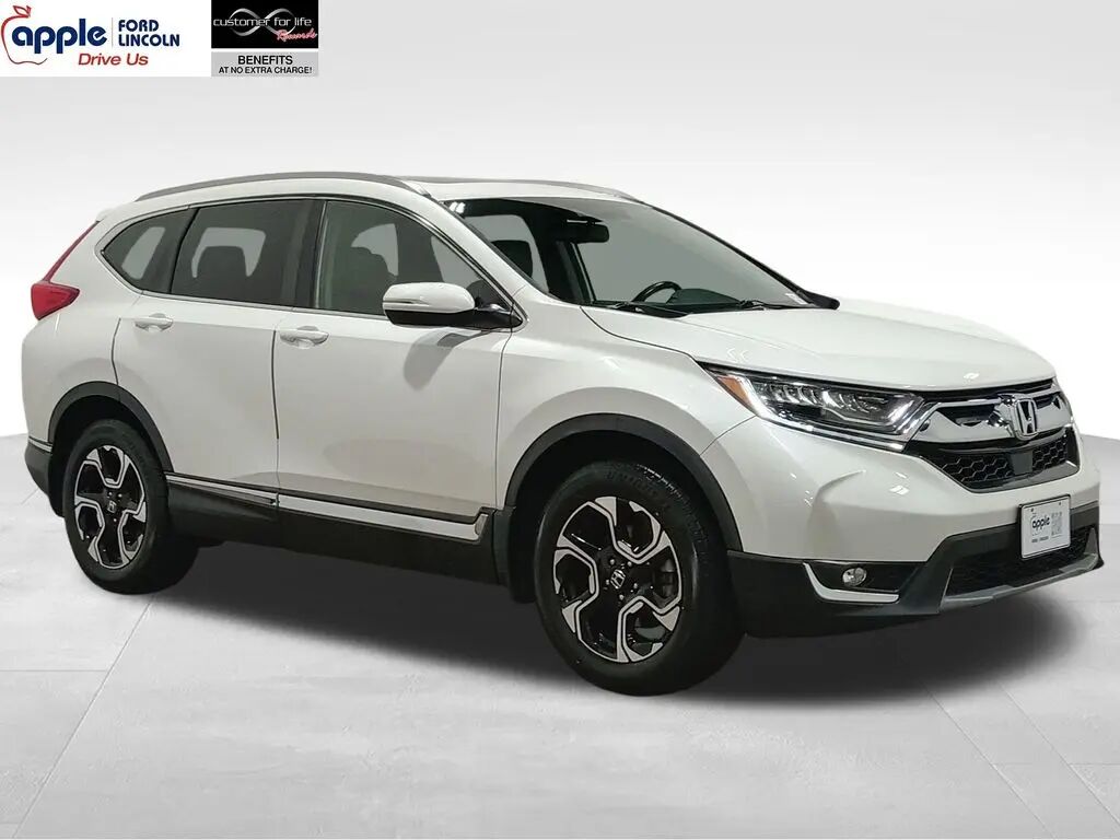2018 Honda CR-V Touring — photo 1 of 26