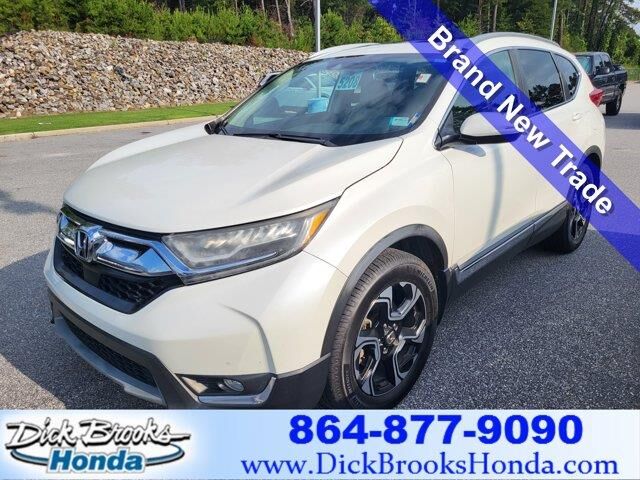 2017 Honda CR-V Touring — photo 1 of 13