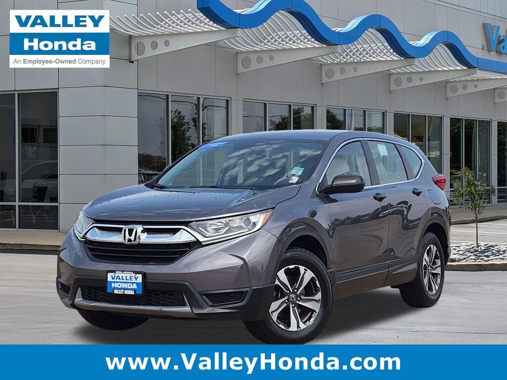 2017 Honda CR-V LX — photo 1 of 13