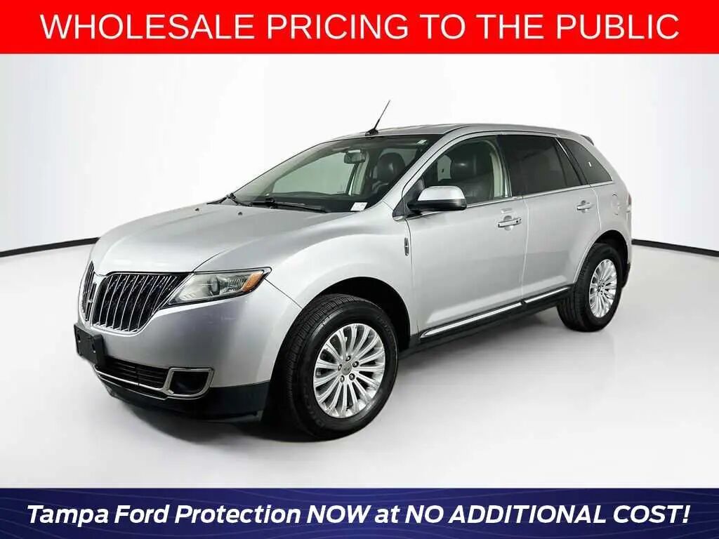 2014 Lincoln MKX Base — photo 1 of 13