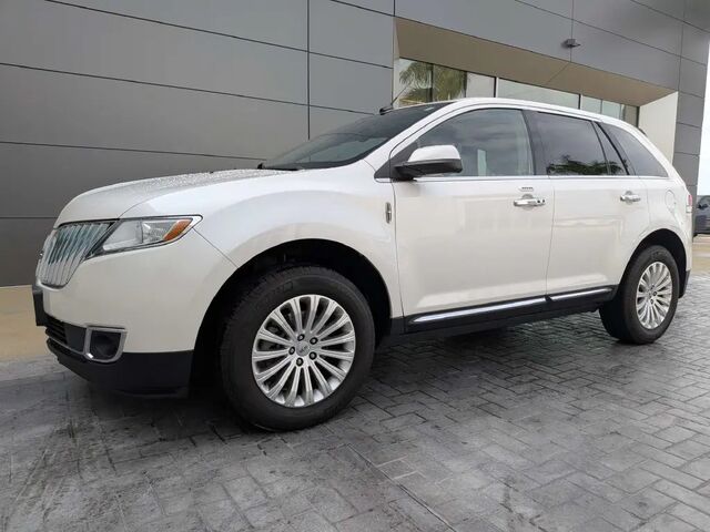 2014 Lincoln MKX Base