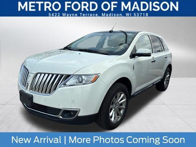 2013 Lincoln MKX Base — photo 1 of 26