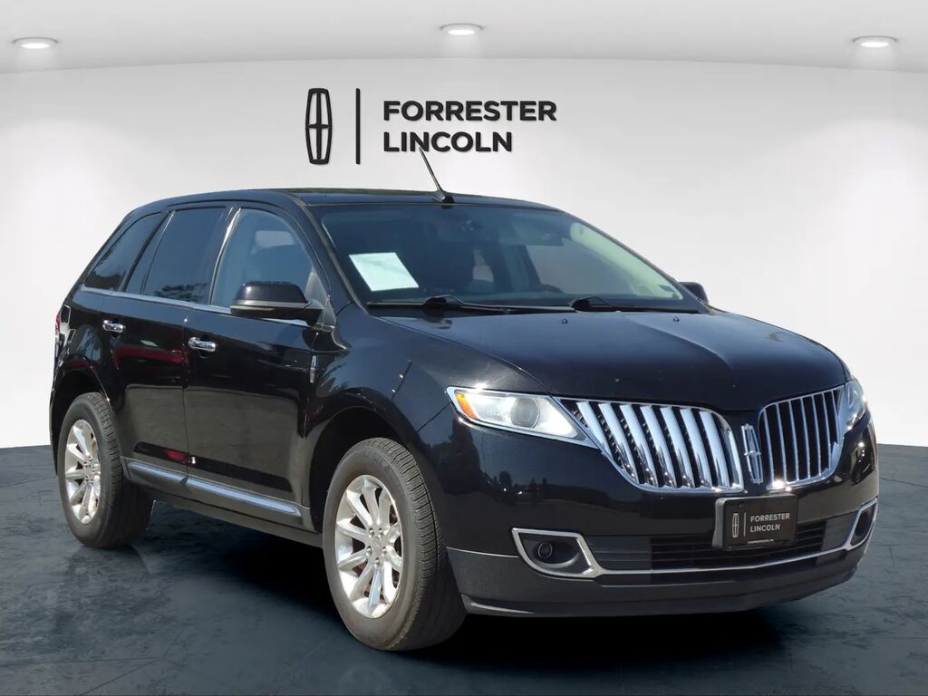 2013 Lincoln MKX Base — photo 1 of 13
