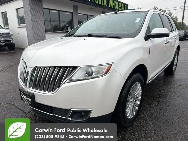 2013 Lincoln MKX Base