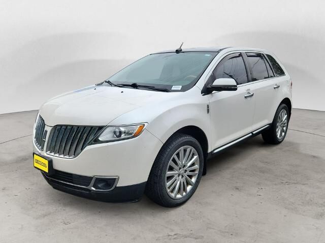 2015 Lincoln MKX Base