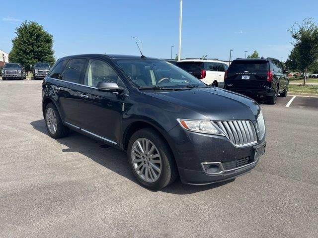 2013 Lincoln MKX Base