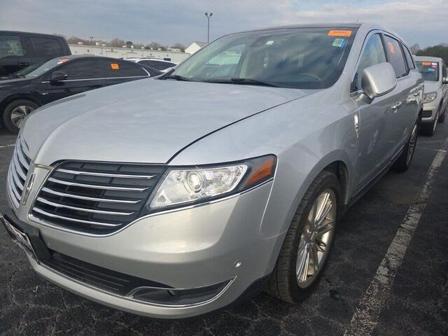 2018 Lincoln MKT Reserve
