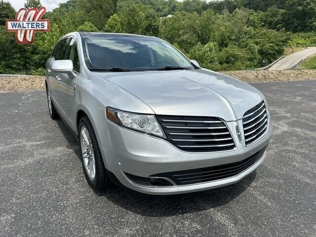 2019 Lincoln MKT Reserve