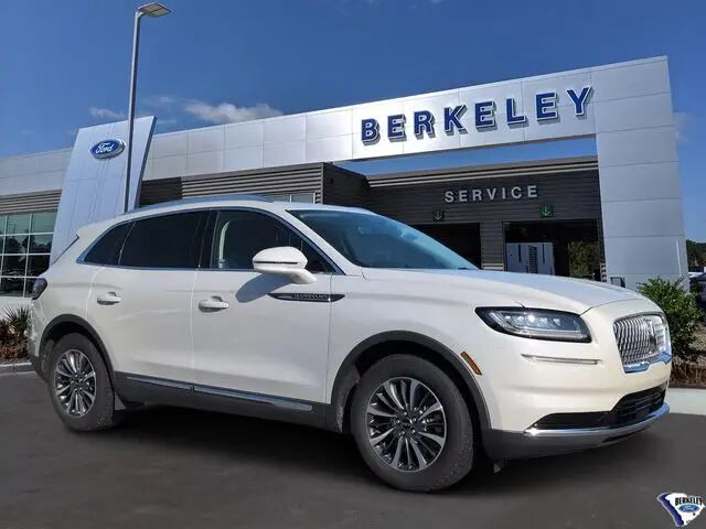 2022 Lincoln Nautilus Standard