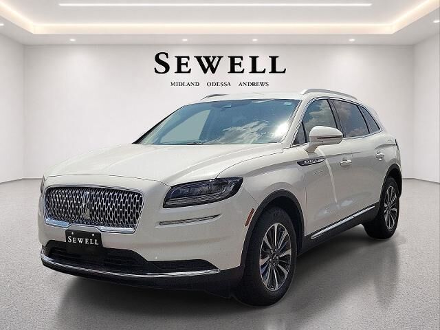 2023 Lincoln Nautilus Standard — photo 1 of 26