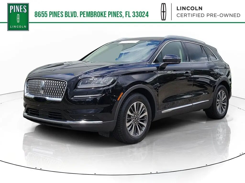 2023 Lincoln Nautilus Standard — photo 1 of 28