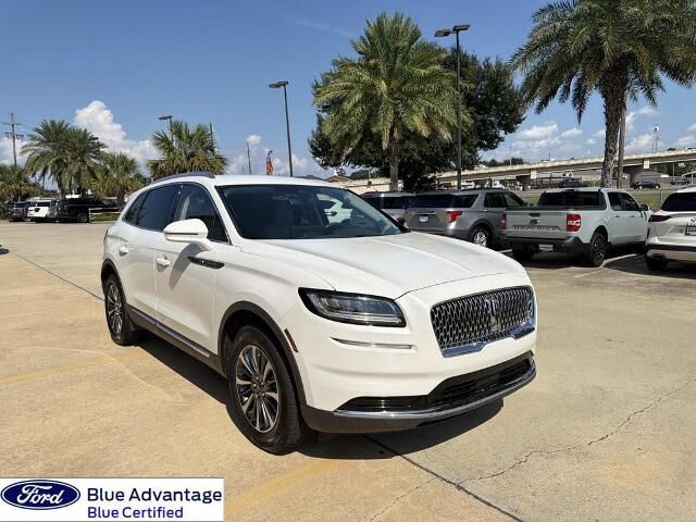 2022 Lincoln Nautilus Standard — photo 1 of 26