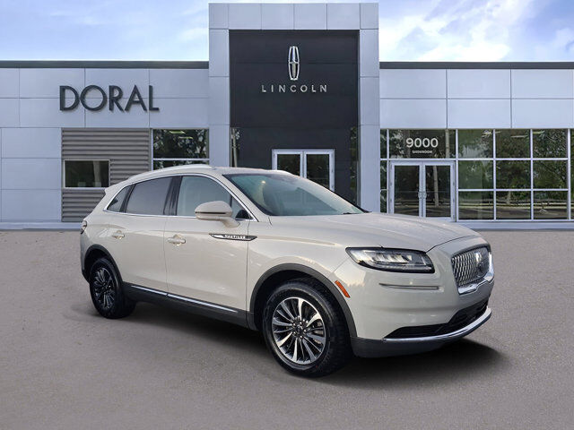 2023 Lincoln Nautilus Standard