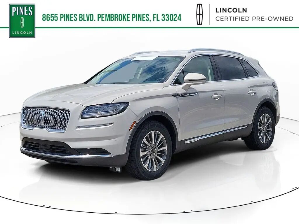 2022 Lincoln Nautilus Standard — photo 1 of 13