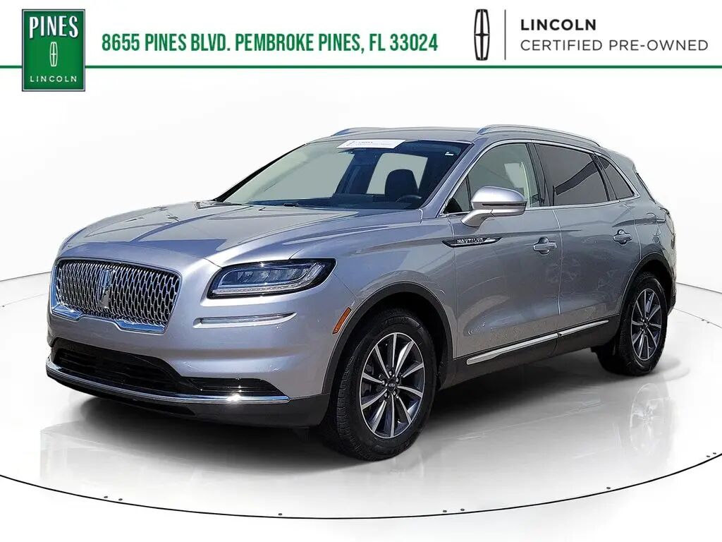 2022 Lincoln Nautilus Standard — photo 1 of 13