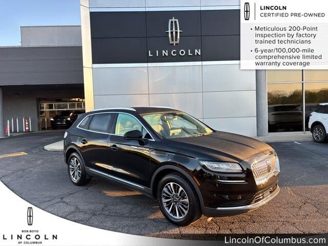 2023 Lincoln Nautilus Standard — photo 1 of 13