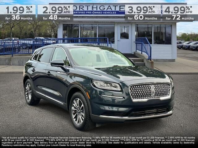 2023 Lincoln Nautilus Standard — photo 1 of 13