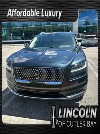 2022 Lincoln Nautilus Standard — photo 1 of 8