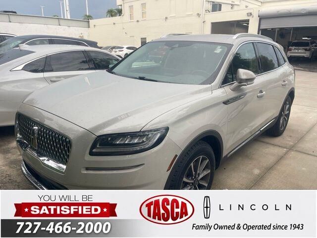 2022 Lincoln Nautilus Standard — photo 1 of 26