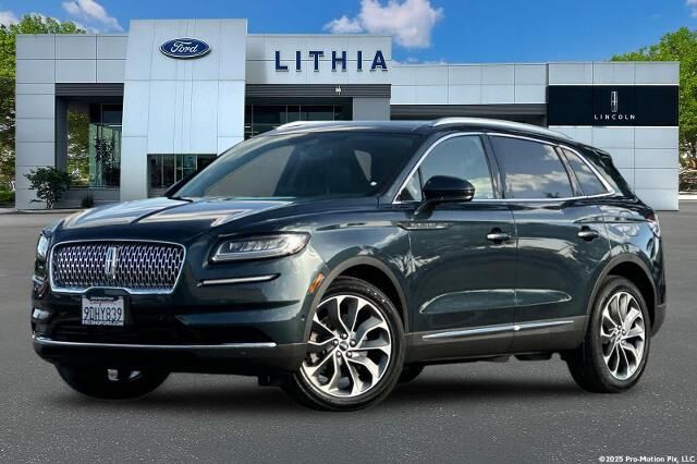 2022 Lincoln Nautilus Reserve