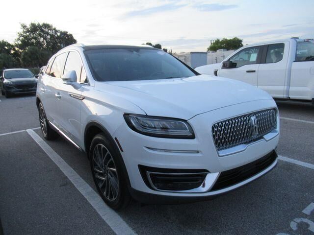 2020 Lincoln Nautilus Reserve — photo 1 of 4