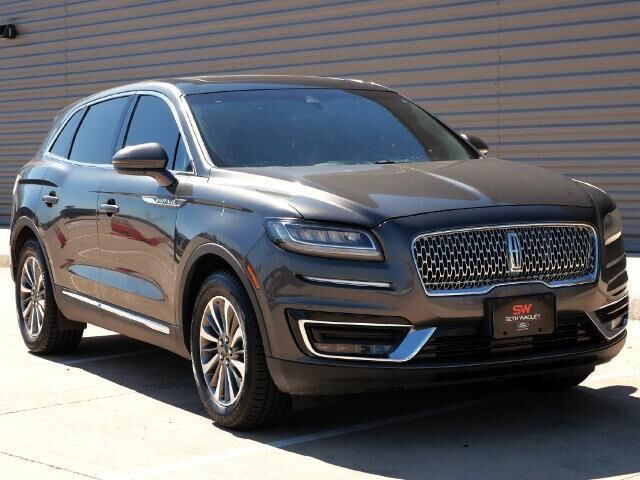 2019 Lincoln Nautilus Select