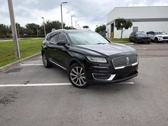 2019 Lincoln Nautilus Select