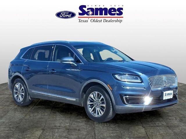 2019 Lincoln Nautilus Select — photo 1 of 26
