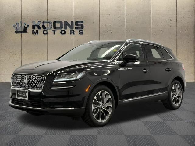 2022 Lincoln Nautilus Reserve