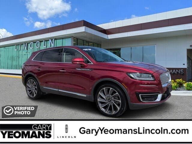 2019 Lincoln Nautilus Reserve — photo 1 of 14