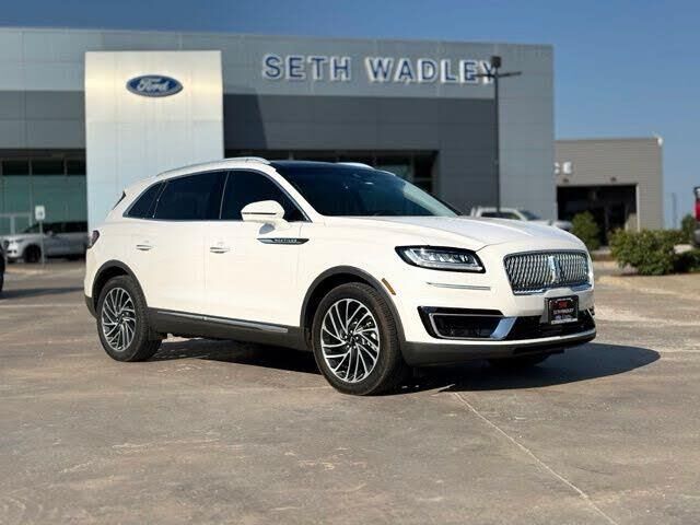 2019 Lincoln Nautilus Reserve — photo 1 of 46