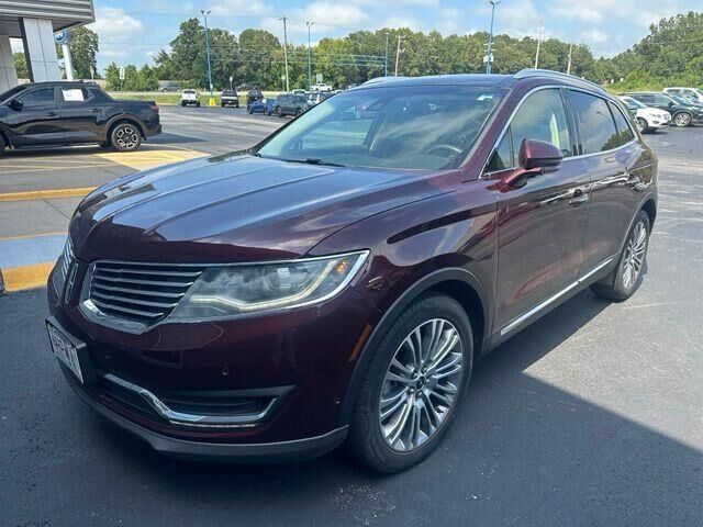 2017 Lincoln MKX Reserve — photo 1 of 26